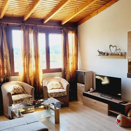 Alex Ipsos Apartman *